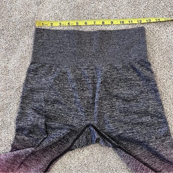 Pink Victoria's Secret Cool & Comfy Fit Leggings Crop Ombre Gray Pink Women's M, - Picture 10 of 16